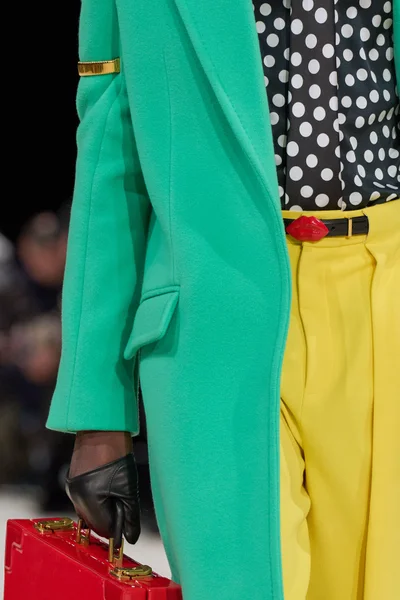 Look 69